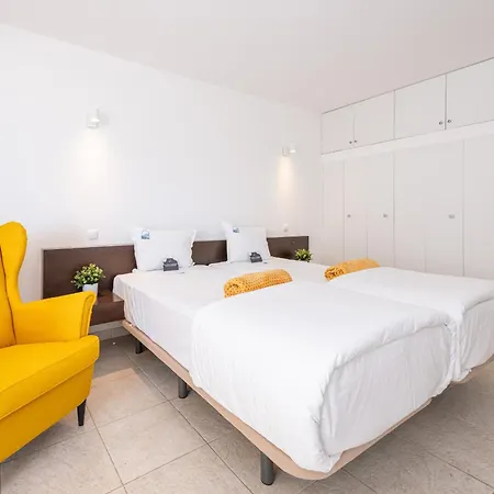 Vista Mar No Golden Club Com Acesso Piscinas & Apartamento *
